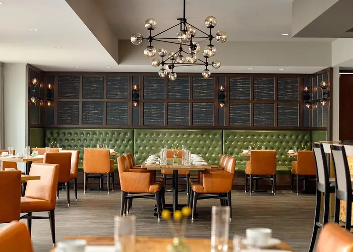 Hotel Indigo Riverwalk By Ihg Naperville