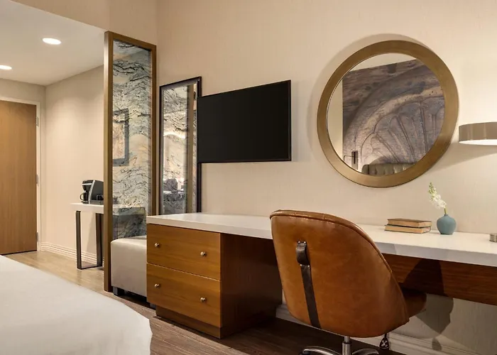 Indigo Riverwalk By Ihg 3*