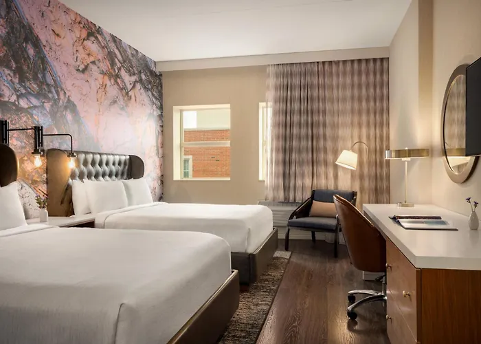 Indigo Riverwalk By Ihg Naperville