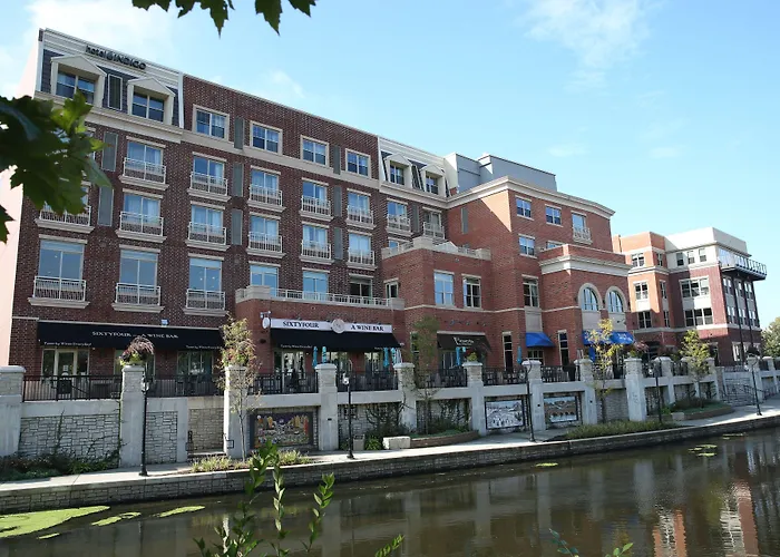 Hotel Indigo Riverwalk By Ihg