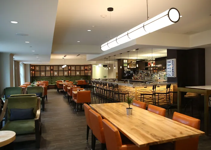 Hotel Indigo Riverwalk By Ihg