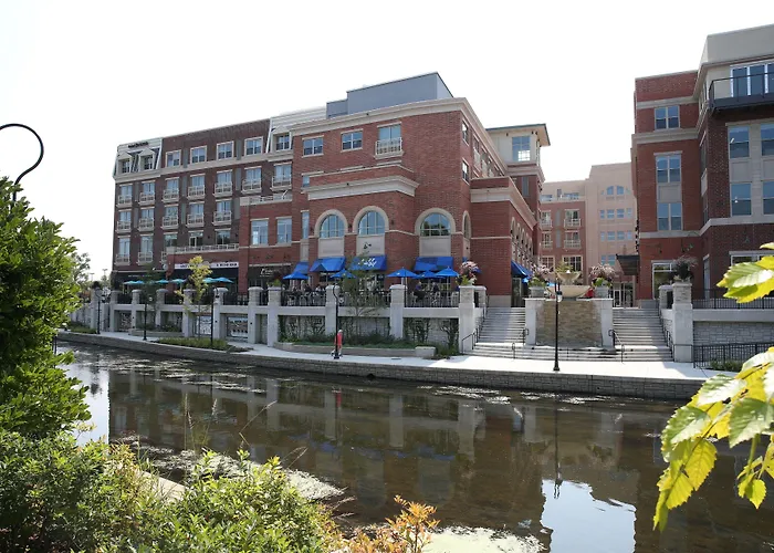 Indigo Riverwalk By Ihg 3* Naperville